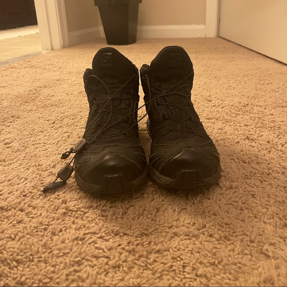 Black Solomon’s, good condition